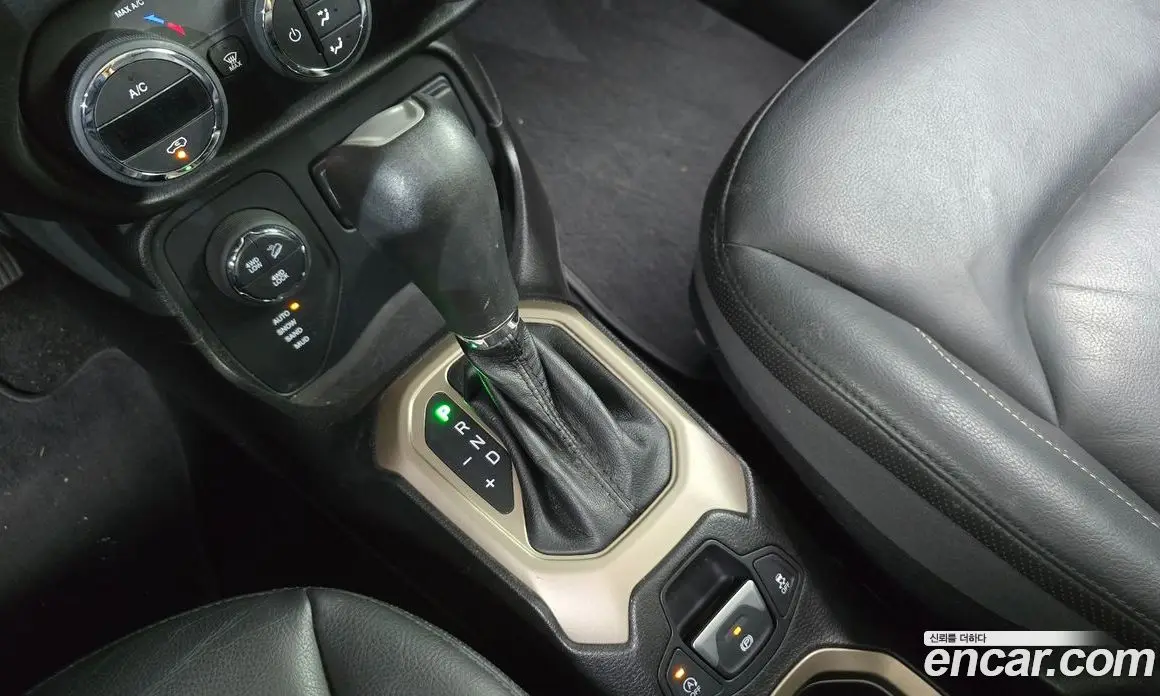 Jeep Renegade 2017 2.0 автомат (гидро), фото 12