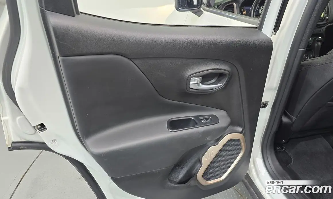 Jeep Renegade 2017 2.0 автомат (гидро), фото 15