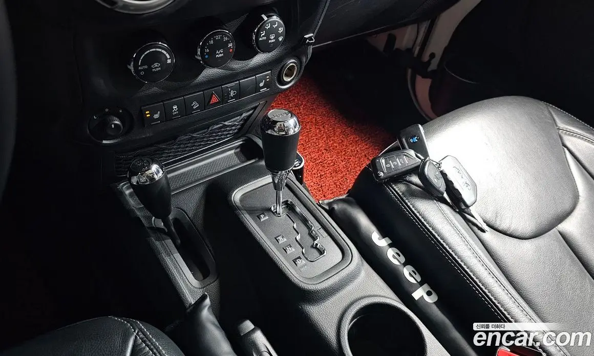 Jeep Wrangler 2017 3.6 автомат (гидро), фото 11
