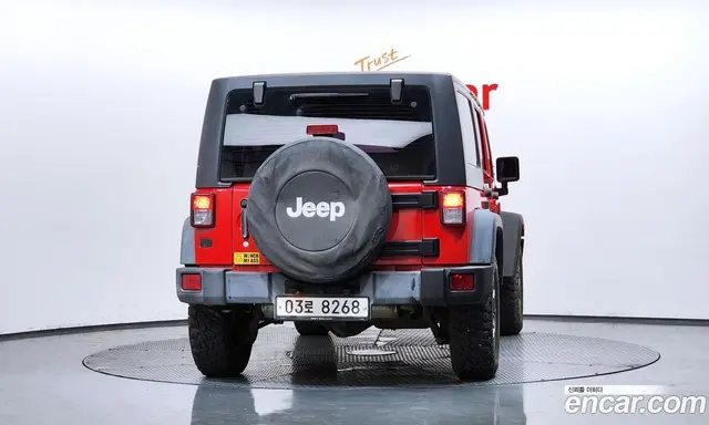 Jeep Wrangler 2017 3.6 автомат (гидро), миниатюра 4