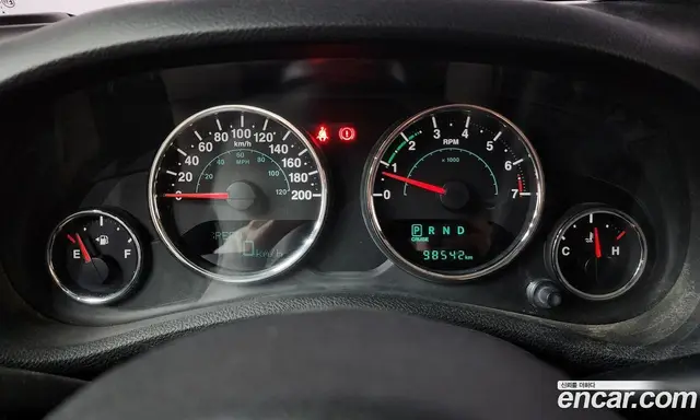 Jeep Wrangler 2017 3.6 автомат (гидро), миниатюра 8