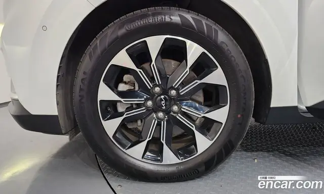 Kia Carnival 2023 3.5 автомат (гидро), миниатюра 5