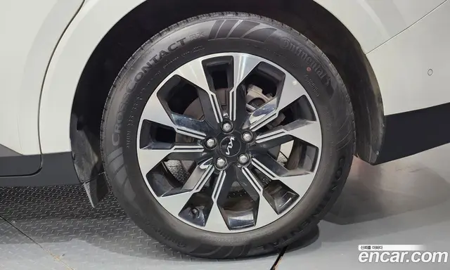 Kia Carnival 2023 3.5 автомат (гидро), миниатюра 7