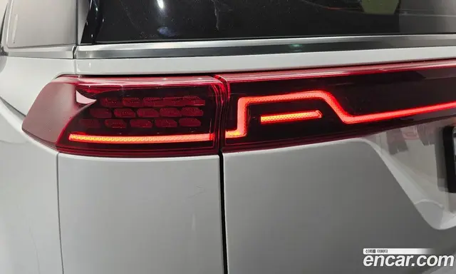 Kia Carnival 2023 3.5 автомат (гидро), миниатюра 9