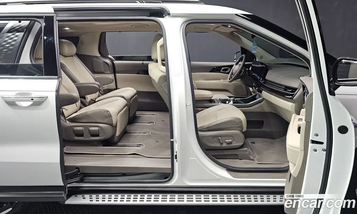 Kia Carnival 2024 1.6 автомат (гидро), фото 11