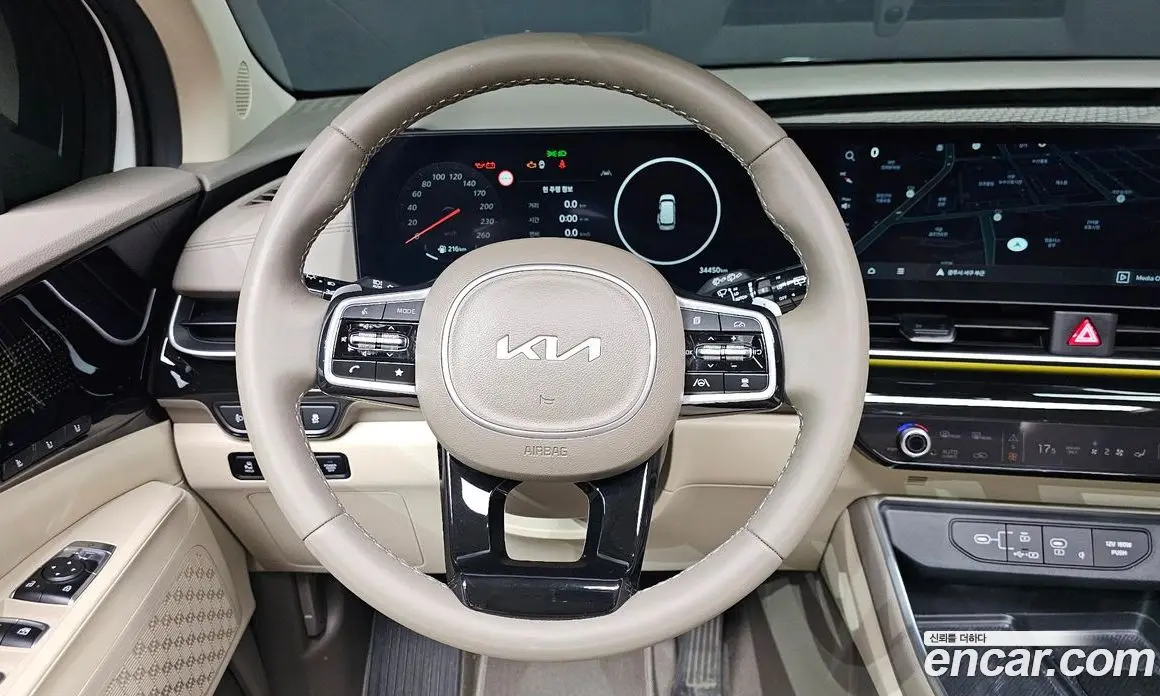 Kia Carnival 2024 1.6 автомат (гидро), фото 13