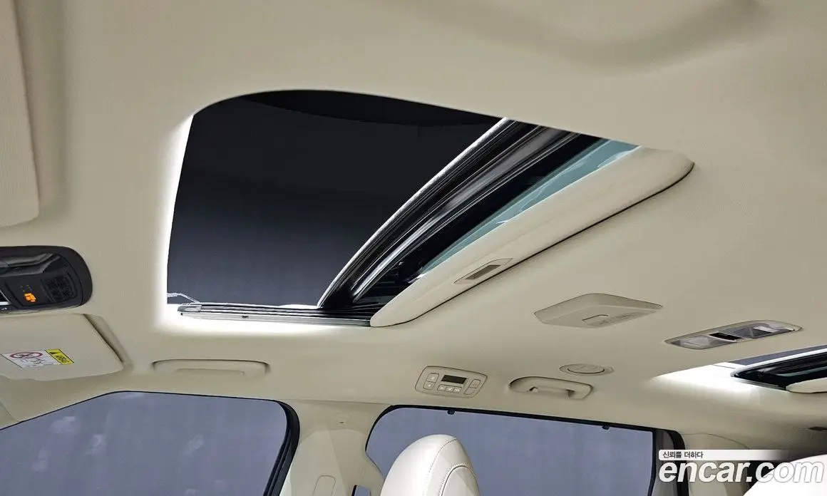 Kia Carnival 2024 1.6 автомат (гидро), фото 15