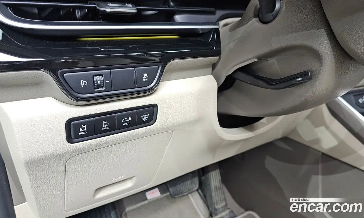 Kia Carnival 2024 1.6 автомат (гидро), фото 20