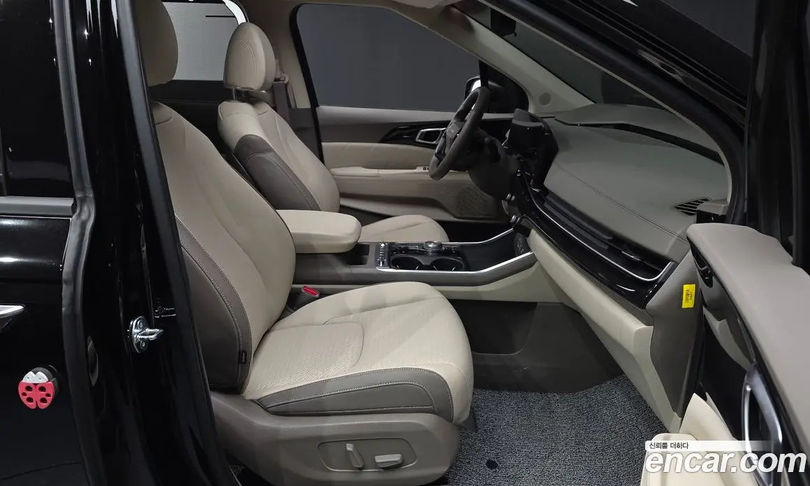 Kia Carnival 2025 2.2 автомат (гидро), фото 12