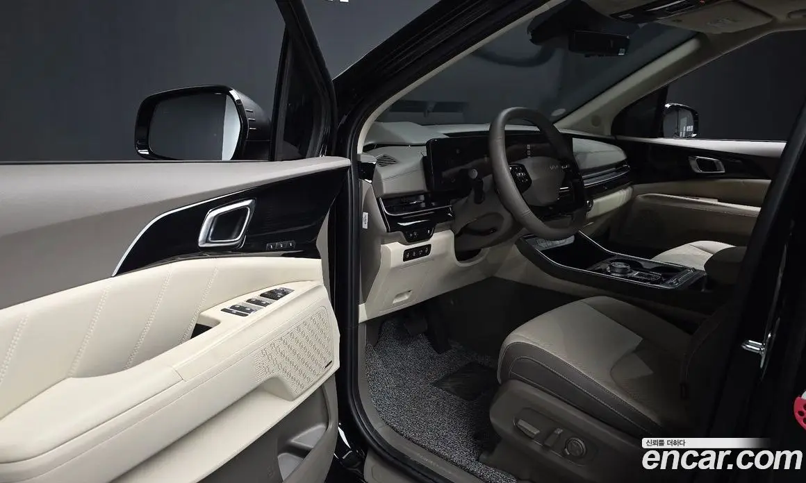 Kia Carnival 2025 2.2 автомат (гидро), фото 10