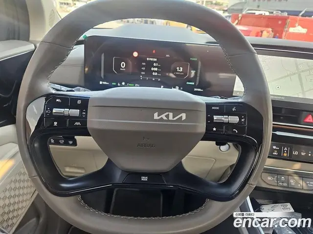 Kia Carnival 2025 1.6 автомат (гидро), миниатюра 7