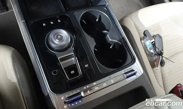 Kia Carnival 2025 2.2 автомат (гидро), миниатюра 12