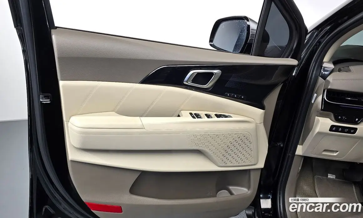 Kia Carnival 2025 2.2 автомат (гидро), фото 15