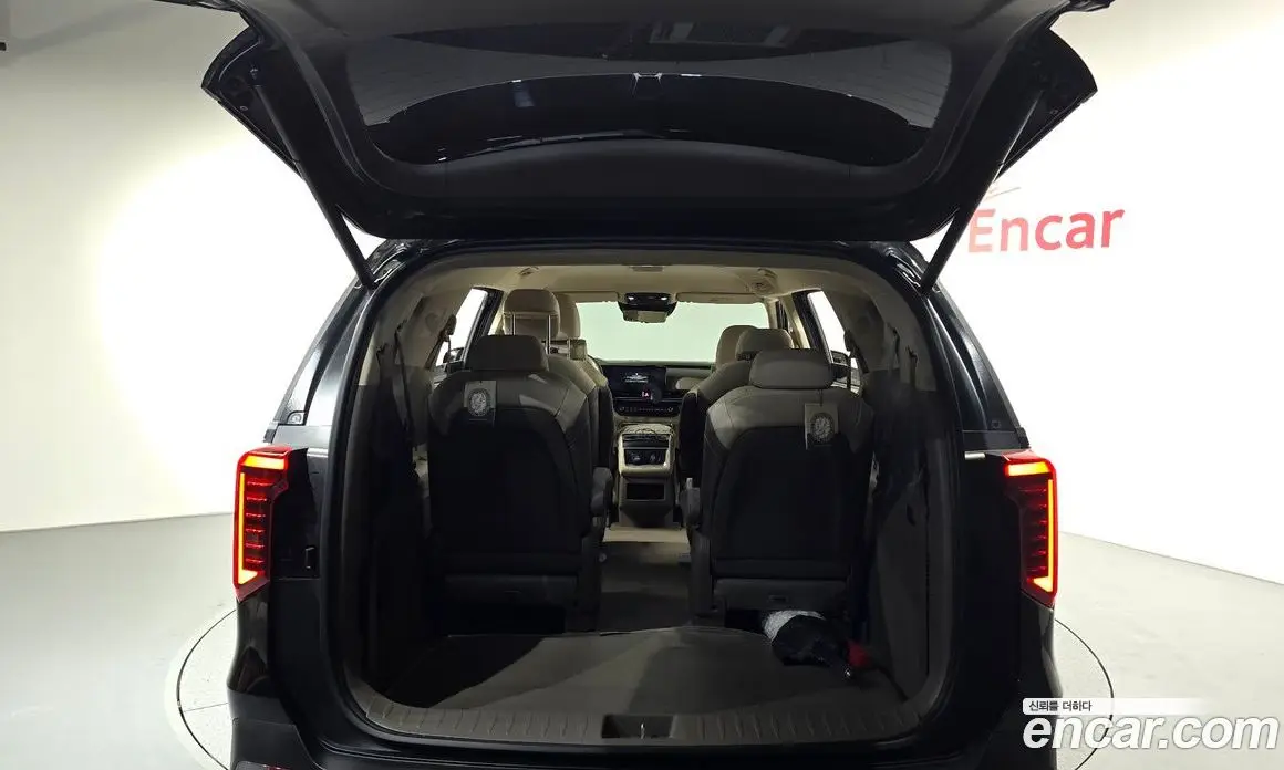 Kia Carnival 2025 2.2 автомат (гидро), фото 23