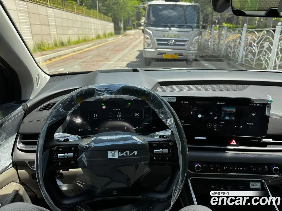 Kia Carnival 2026 1.6 автомат (гидро), фото 19