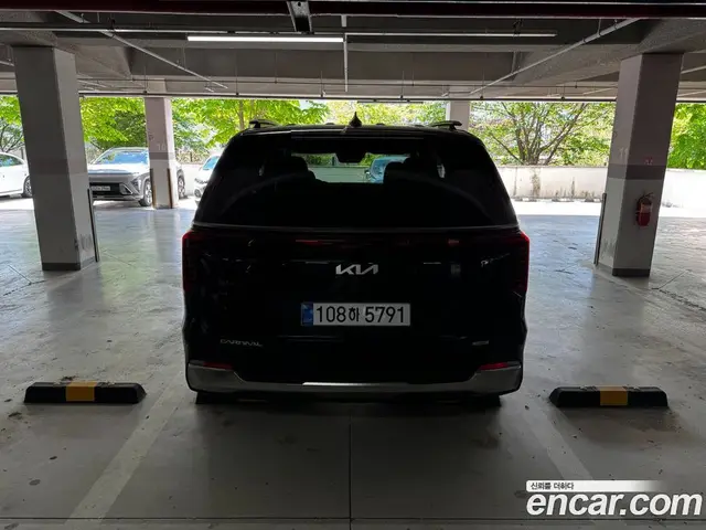 Kia Carnival 2026 1.6 автомат (гидро), миниатюра 4