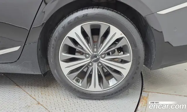 Kia K8 2023 1.6 автомат (гидро), миниатюра 7