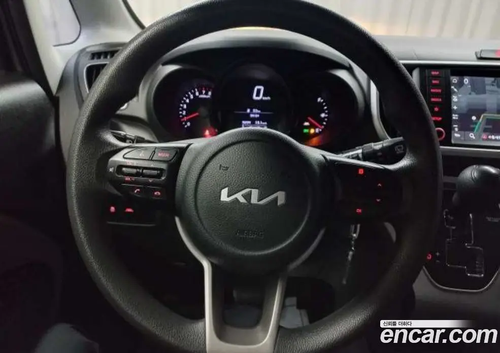 Kia Ray 2022 1.0 автомат (гидро), фото 10
