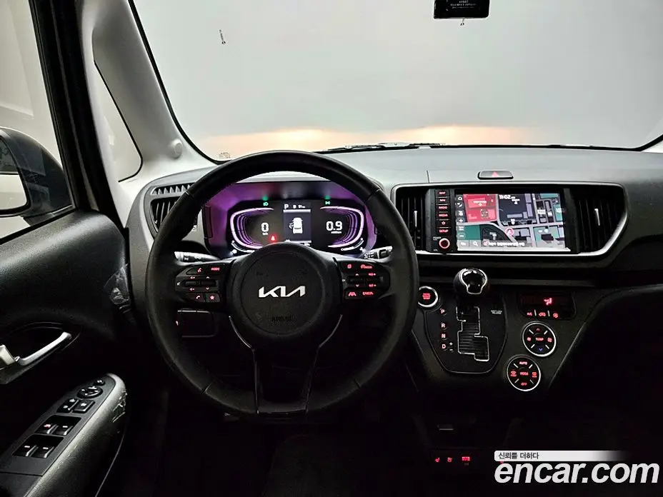 Kia Ray 2023 1.0 автомат (гидро), фото 7
