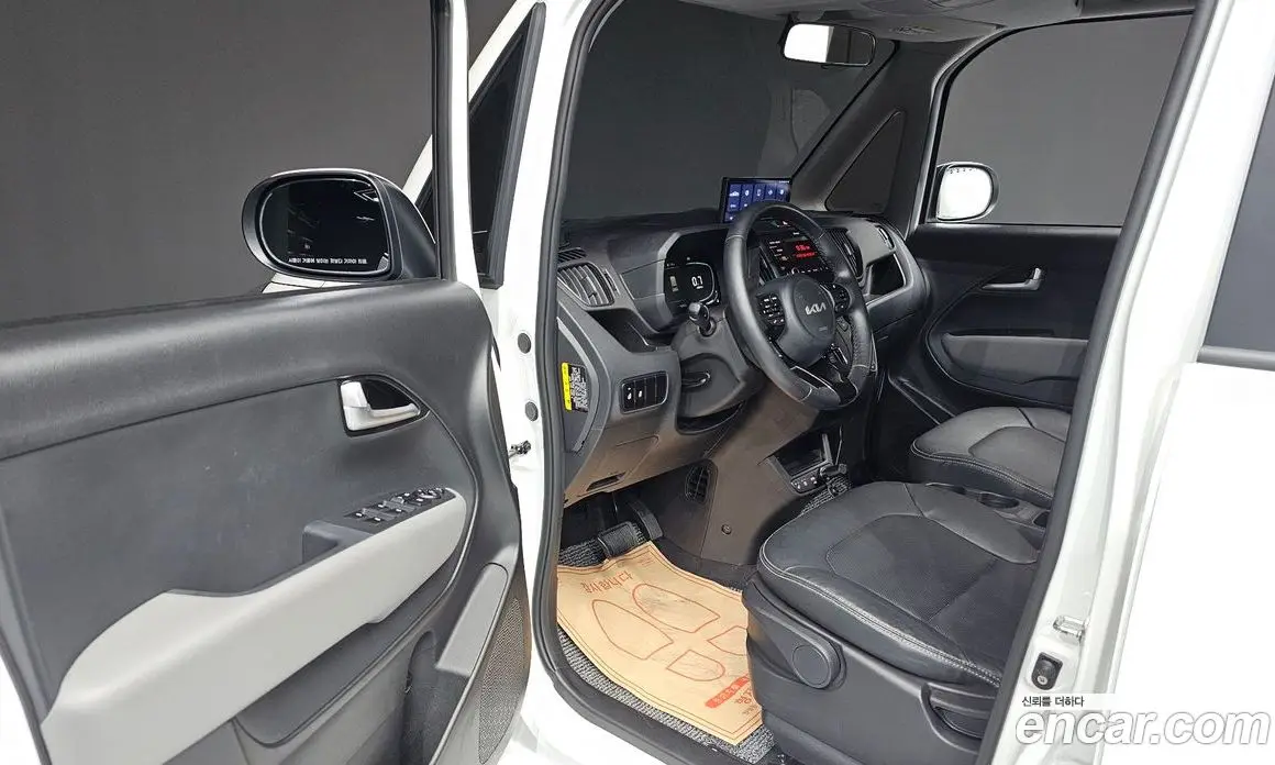 Kia Ray 2023 1.0 автомат (гидро), фото 13