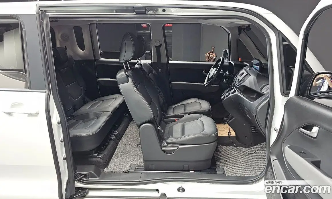 Kia Ray 2023 1.0 автомат (гидро), фото 16