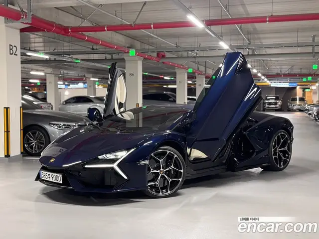 Lamborghini Revuelto 2025 6.5 автомат (гидро), миниатюра 1 Lamborghini Revuelto 2025 6.5 автомат (гидро), миниатюра 1