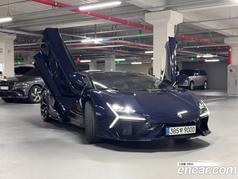 Lamborghini Revuelto 2025 6.5 автомат (гидро), фото 2 Lamborghini Revuelto 2025 6.5 автомат (гидро), фото 2