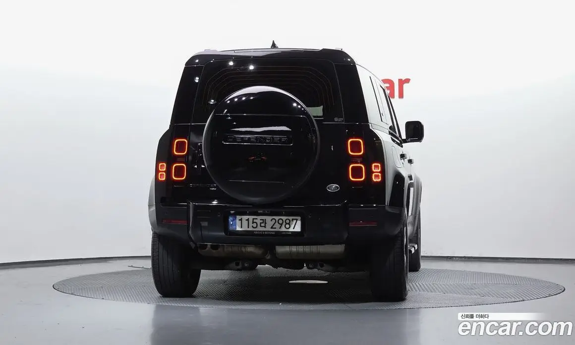 Land Rover Defender 2022 3.0 автомат (гидро), фото 4