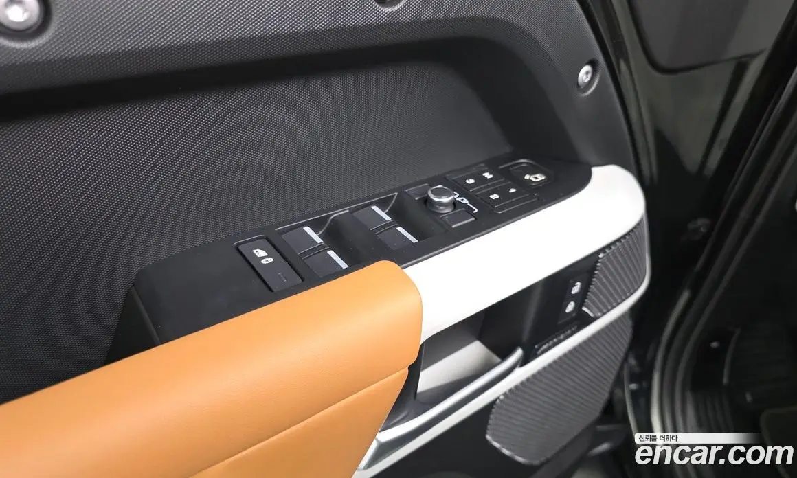 Land Rover Defender 2022 3.0 автомат (гидро), фото 33