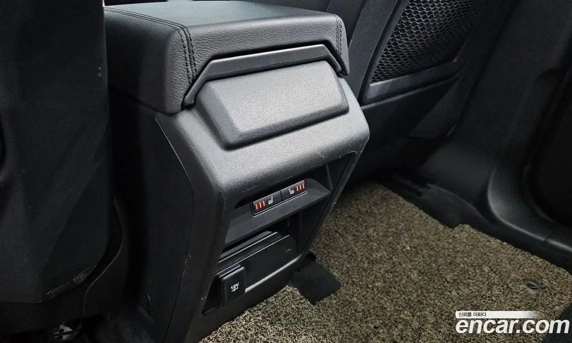 Land Rover Discovery Sport 2019 2.0 автомат (гидро), фото 19