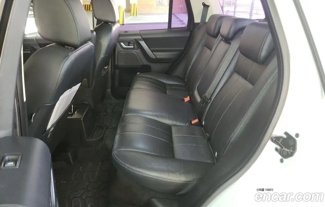 Land Rover Freelander 2014 2.2 автомат (гидро), фото 7