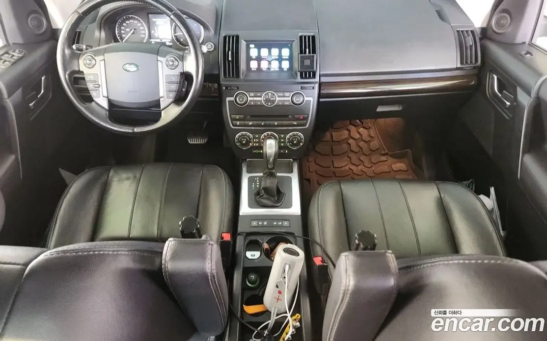 Land Rover Freelander 2014 2.2 автомат (гидро), фото 8