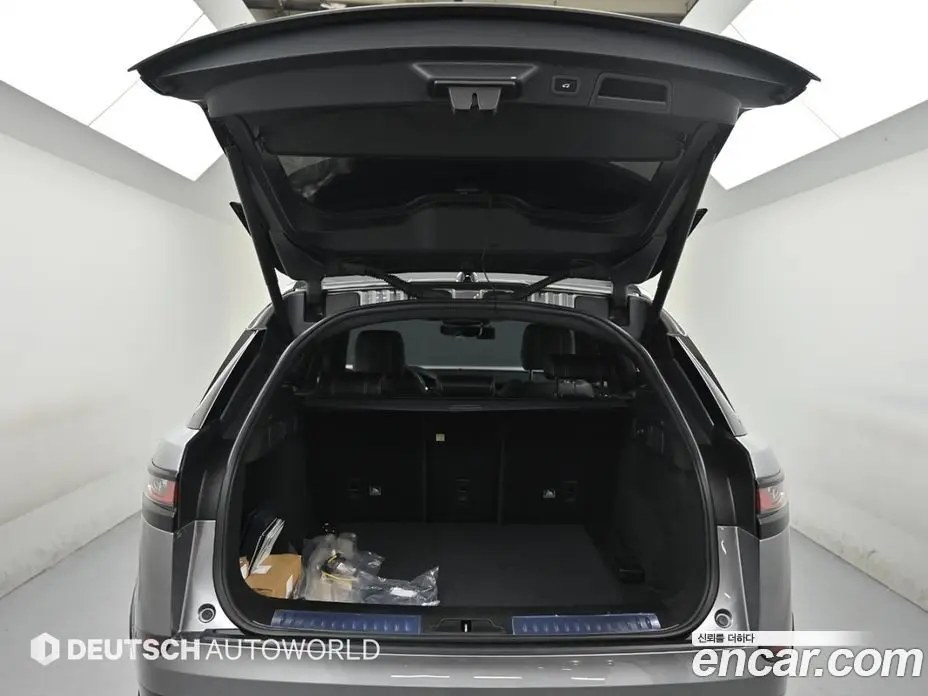 Land Rover Range Rover Velar 2020 2.0 автомат (гидро), фото 19
