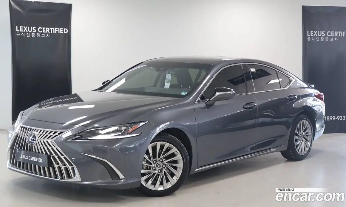 Lexus ES 2025 2.5 автомат (вариатор), фото 1 Lexus ES 2025 2.5 автомат (вариатор), фото 1