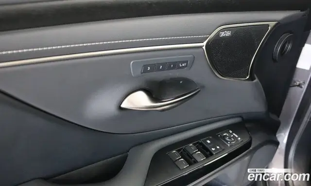 Lexus ES 2025 2.5 автомат (вариатор), миниатюра 11 Lexus ES 2025 2.5 автомат (вариатор), миниатюра 11