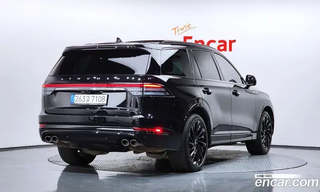Lincoln Aviator 2023 3.0 автомат (гидро), миниатюра 2