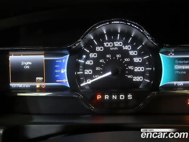 Lincoln MKS 2015 3.7 автомат (гидро), миниатюра 8 Lincoln MKS 2015 3.7 автомат (гидро), миниатюра 8