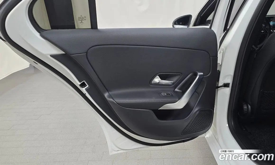Mercedes-Benz A-Class 2022 2.0 гидро, фото 15 Mercedes-Benz A-Class 2022 2.0 гидро, фото 15