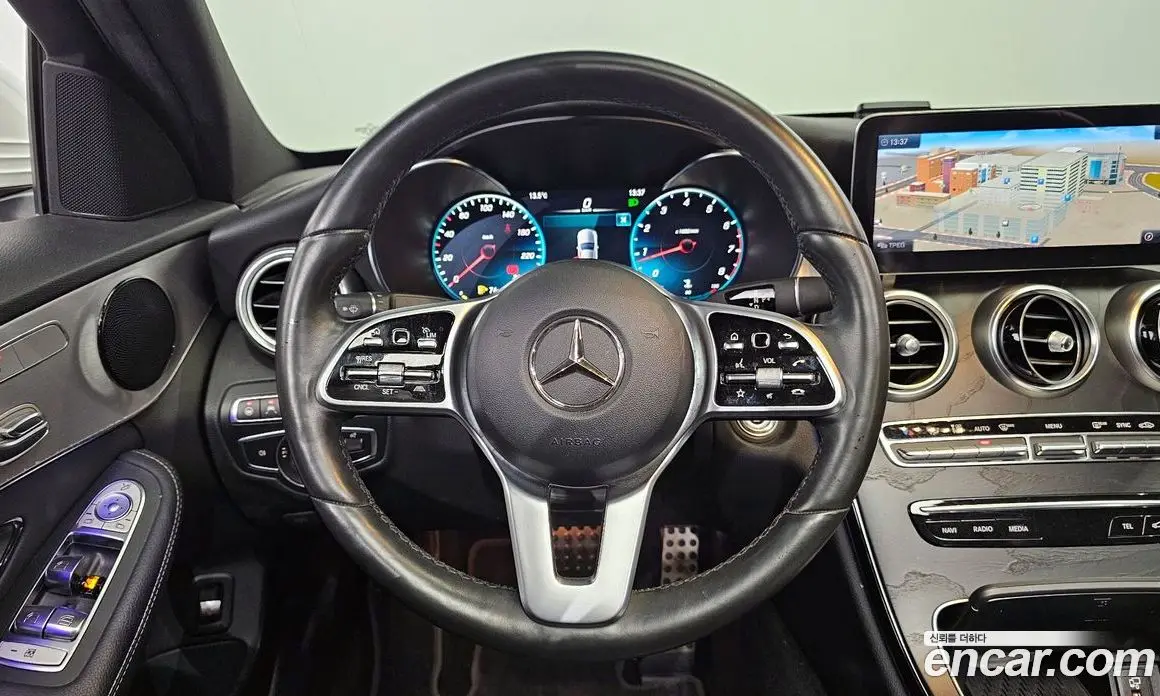 Mercedes-Benz C-Class 2021 2.0 гидро, фото 13 Mercedes-Benz C-Class 2021 2.0 гидро, фото 13
