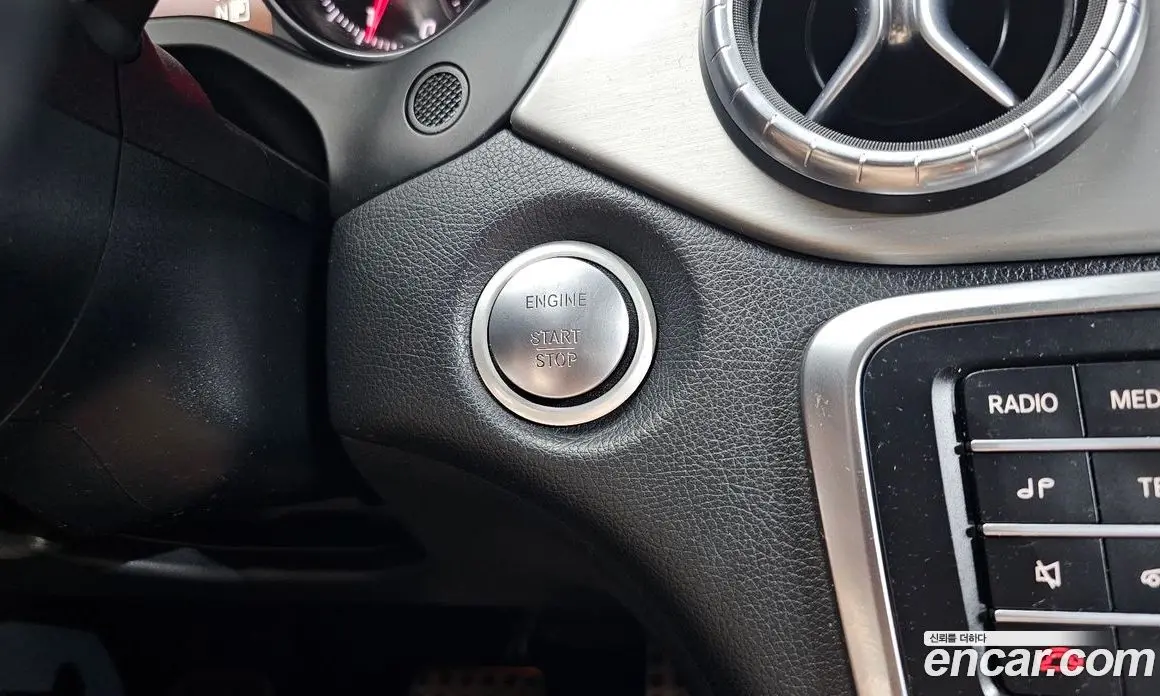 Mercedes-Benz CLA-Class 2018 2.0 гидро, фото 32 Mercedes-Benz CLA-Class 2018 2.0 гидро, фото 32