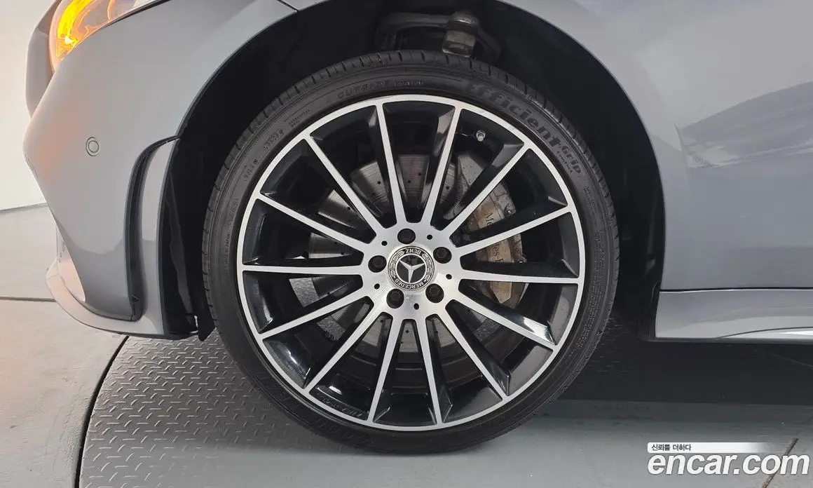 Mercedes-Benz CLS-Class 2019 3.0 гидро, фото 5 Mercedes-Benz CLS-Class 2019 3.0 гидро, фото 5