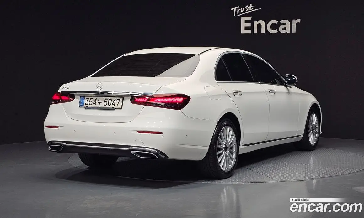 Mercedes-Benz E-Class 2020 2.0 гидро, фото 2 Mercedes-Benz E-Class 2020 2.0 гидро, фото 2