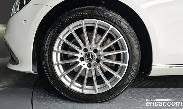 Mercedes-Benz E-Class 2020 2.0 гидро, миниатюра 5 Mercedes-Benz E-Class 2020 2.0 гидро, миниатюра 5