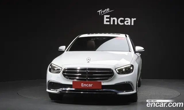 Mercedes-Benz E-Class 2020 2.0 гидро, миниатюра 2 Mercedes-Benz E-Class 2020 2.0 гидро, миниатюра 2