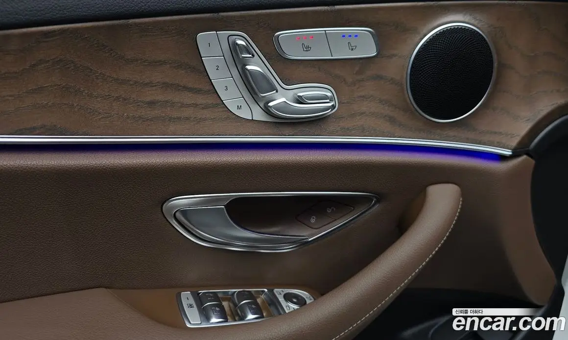 Mercedes-Benz E-Class 2020 2.0 гидро, фото 20 Mercedes-Benz E-Class 2020 2.0 гидро, фото 20