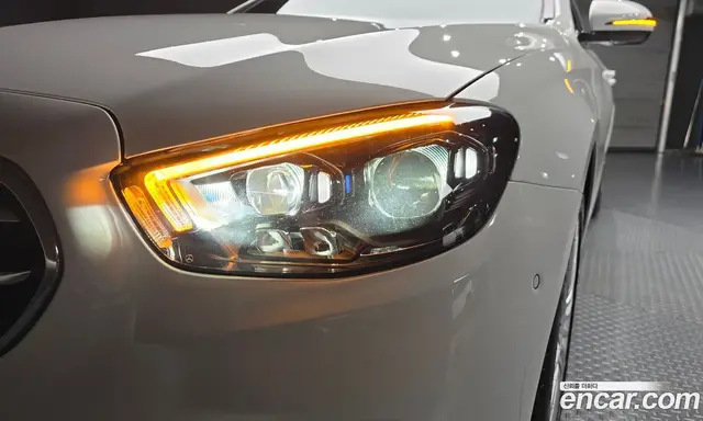 Mercedes-Benz E-Class 2020 2.0 гидро, миниатюра 7 Mercedes-Benz E-Class 2020 2.0 гидро, миниатюра 7