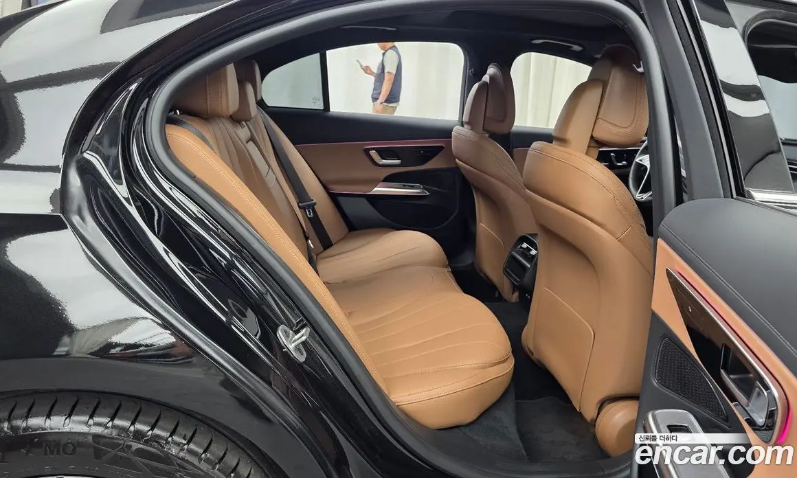 Mercedes-Benz E-Class 2025 2.0 автомат (гидро), фото 18