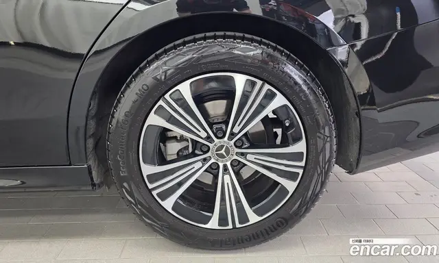 Mercedes-Benz E-Class 2025 2.0 автомат (гидро), миниатюра 7