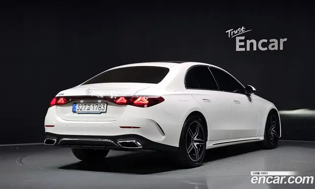 Mercedes-Benz E-Class 2026 2.0 гидро, миниатюра 2 Mercedes-Benz E-Class 2026 2.0 гидро, миниатюра 2