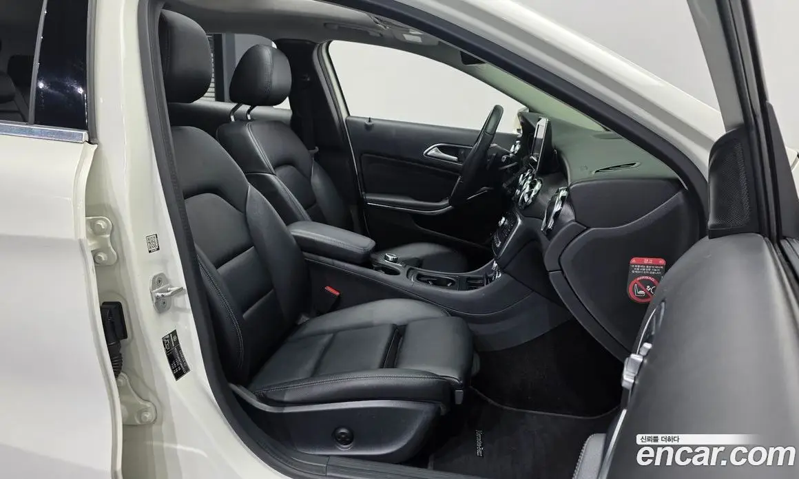 Mercedes-Benz GLA-Class 2017 2.0 гидро, фото 17